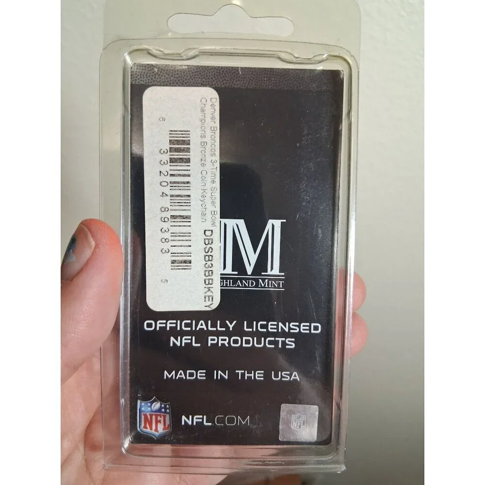 NFL Superbowl Champions Keychain Denver Broncos Bronze Coin Collectible Fan Gear